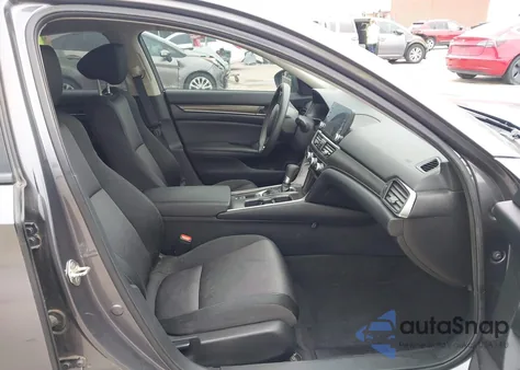 2019 Honda Accord Lx z USA, uszkodzony, nr VIN 1HGCV1F10KA027766